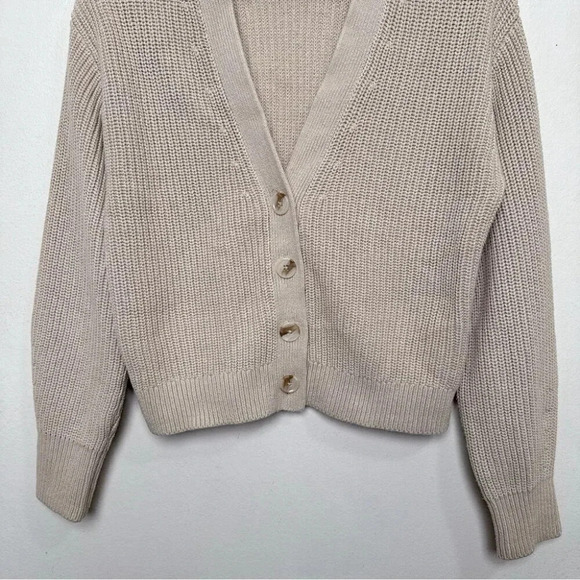H&M Womens Xsmall Beige Ribbed Knit Cardigan - Picture 3 of 13